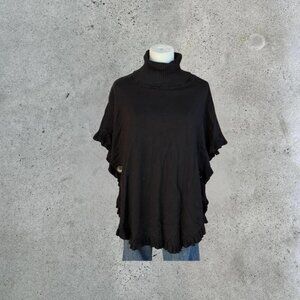 2000s Black turtleneck poncho